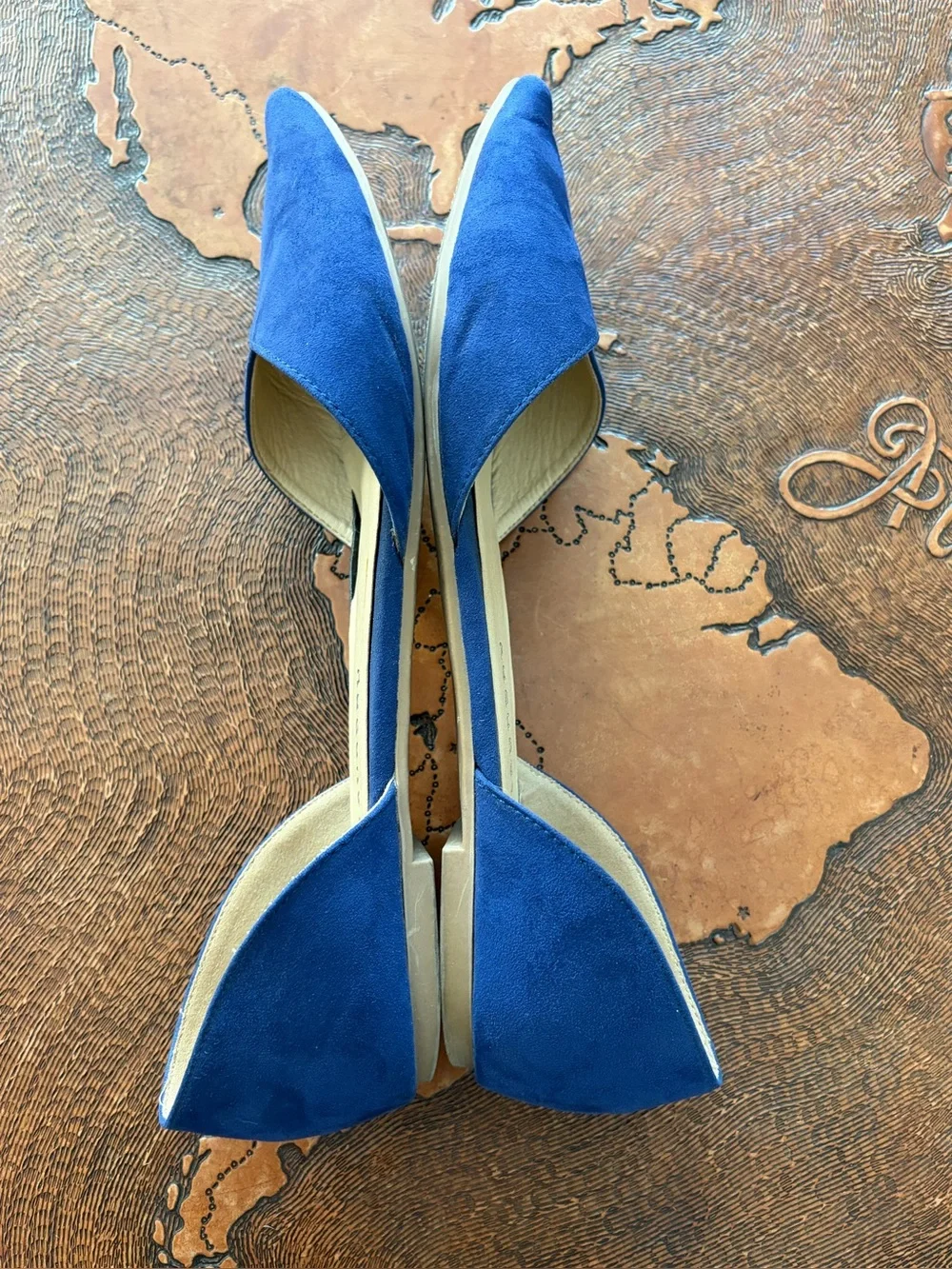 Chinese Laundry Blue Pointed D'Orsay Flats. Size 11.